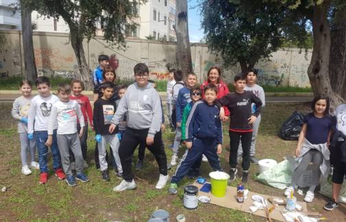 Azioni di Guerrilla Art al Cesare Braico per la festa CCR 2019